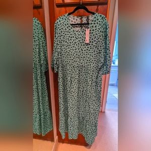 Nobody's Child Lenzing ECOVERO Green and Black Ditzy Rachel Midi Dress